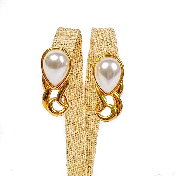 Faux Pearl Earrings Signed JS Tear Drop Cabochon Gold Tone Hinged Screw Back - Picture 3 of 6
